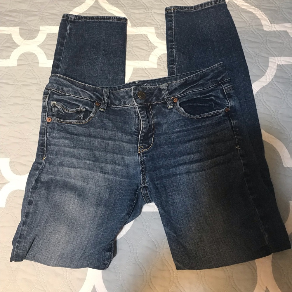 AE short skinny jeans